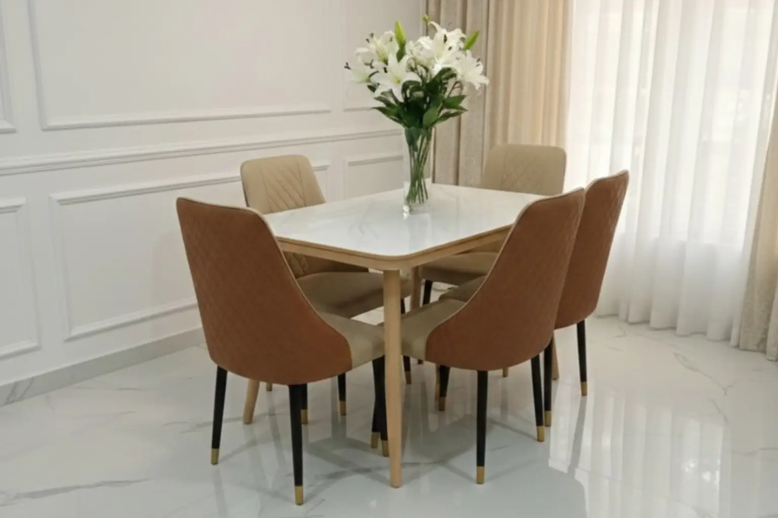 Vintage Grace Dining Collection